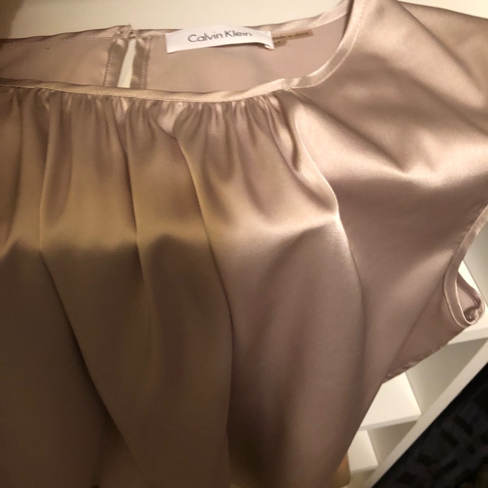 Neutral silky shell - Picture 3 of 4